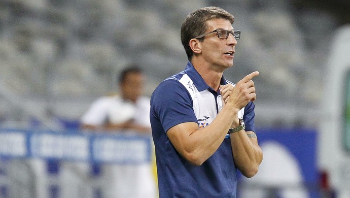 Pacotão do Cruzeiro: golaço de Élber, virada e defesa de pênalti de Rafael