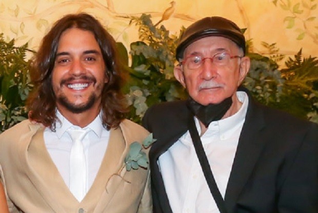 Guilherme Boury e o avô materno, Reynaldo Boury (Foto: Marcos Ribas/Brazil News)