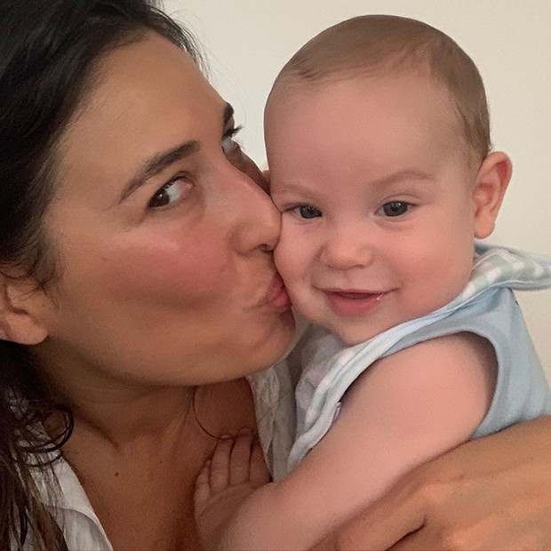 Giselle Itié com o filho, Pedro Luna (Foto: Reprodução/ Instagram)