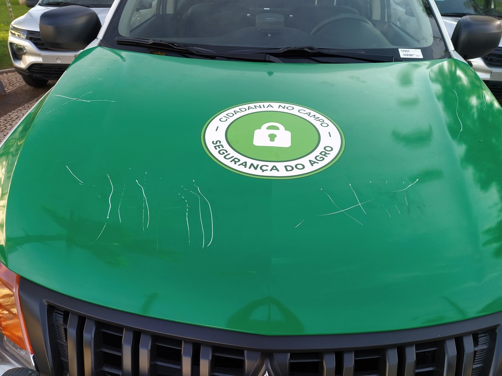 Quatro carros da Prefeitura de Assis são alvos de vandalismo  — Foto: Prefeitura de Assis/Divulgação