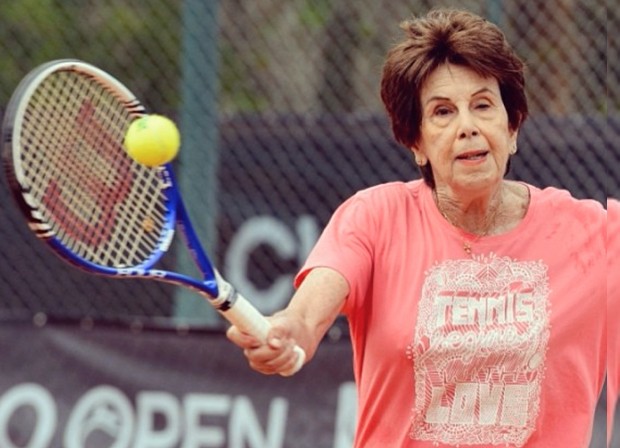 A tenista Maria Esther Bueno, de 78 anos, morreu de câncer (Foto: Reprodução)