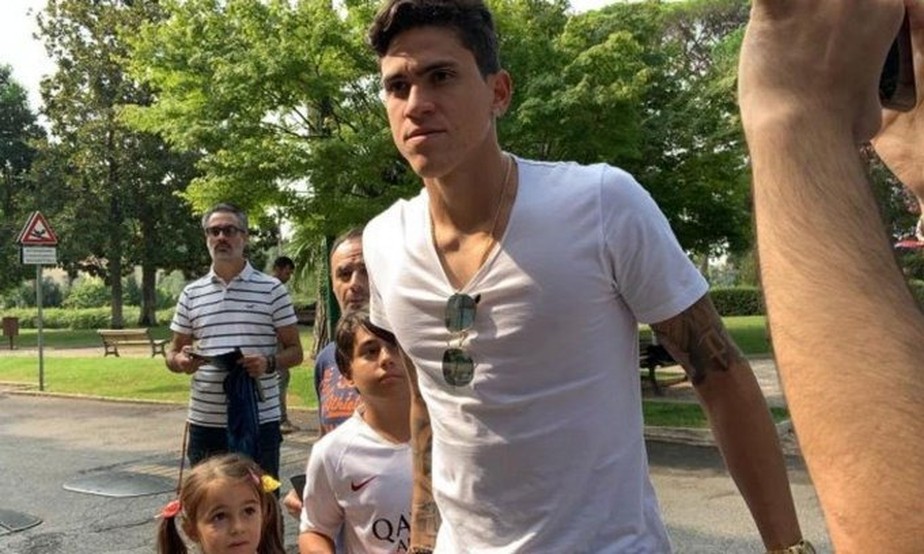 Fiorentina anuncia a contratação do atacante Pedro, ex-Fluminense 