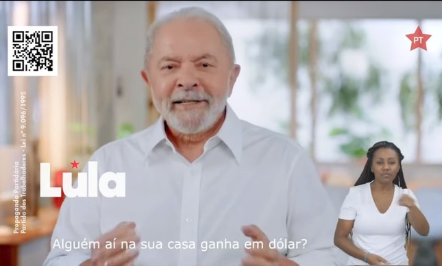 Em inserções na TV, Lula se comprometeu a 'abrasileirar' o preço dos combustíveis no Brasil
