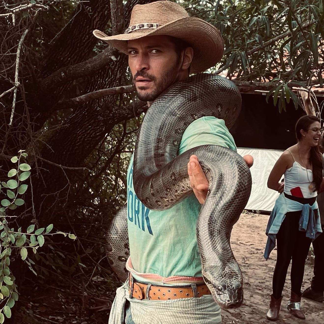 Leandro Lima é Levi na nova versão de Pantanal, novela das 21h da TV Globo (Foto: Reprodução: Instagram)
