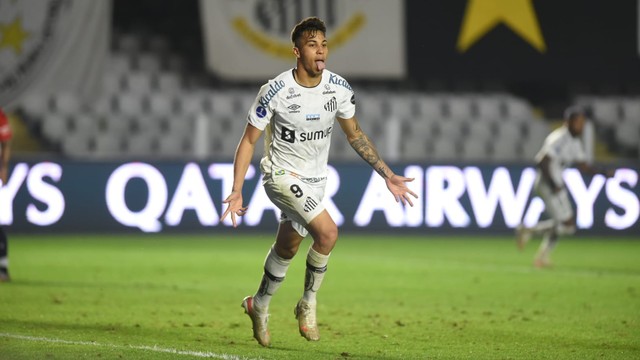 Kaio Jorge fez o gol da vitória do Santos