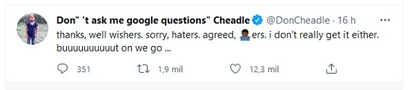 O tuíte do ator Don Cheadle fazendo piada com sua indicação ao Emmy por seus 98 segundos em Falcão e o Soldado Invernal (Foto: Twitter)