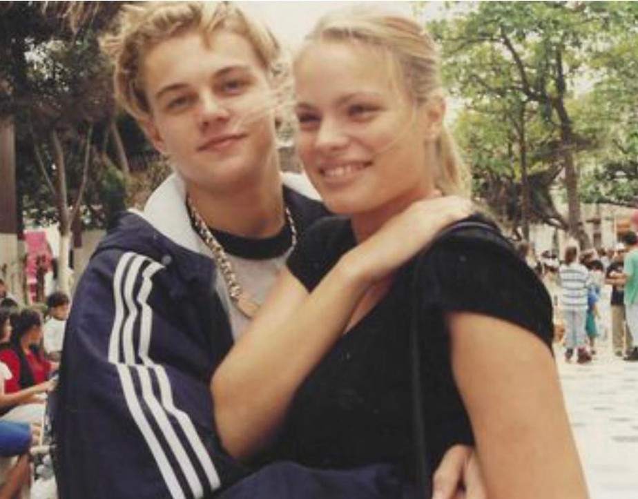 Leonardo DiCaprio e Kristen Zang na época em que os dois namoraram, na década de 90