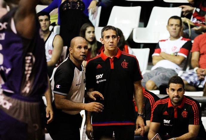 Neto avalia o Fla: Temos várias coisas a melhorar para brigar pelo título