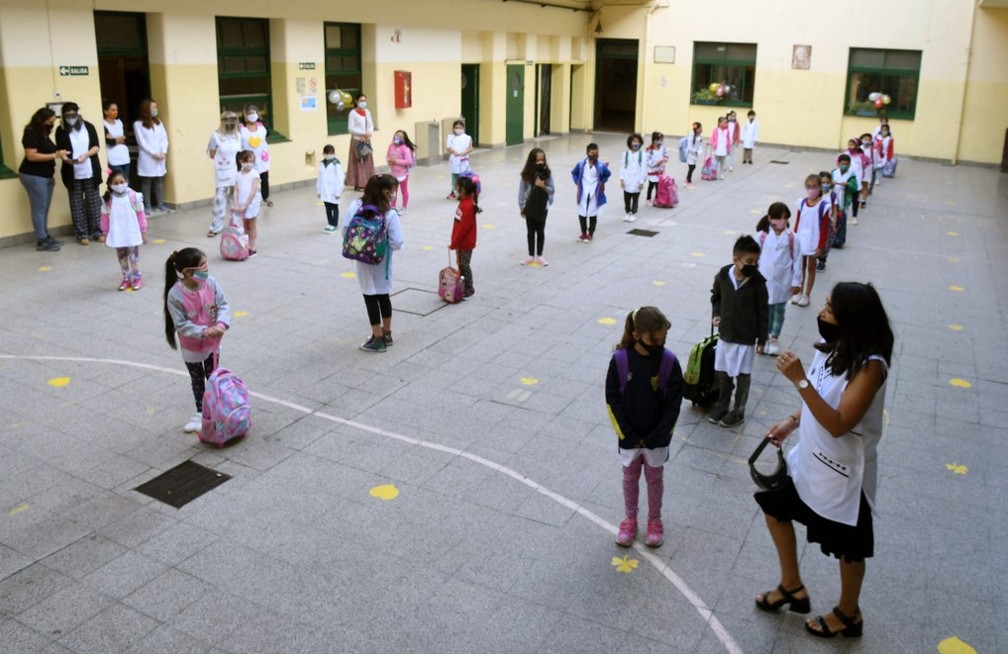 Foto de uma escola de Buenos Aires em 17 de fevereiro de 2021 — Foto: Daniel Dabove / Telam / AFP