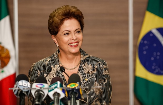 Presidente Dilma Rousseff durante coletiva de imprensa, no México (Foto: Roberto Stuckert Filho/ PR)