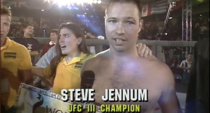 Steve Jennum caiu de paraquedas na final do UFC 3 e saiu campeão — Foto: Reprodução