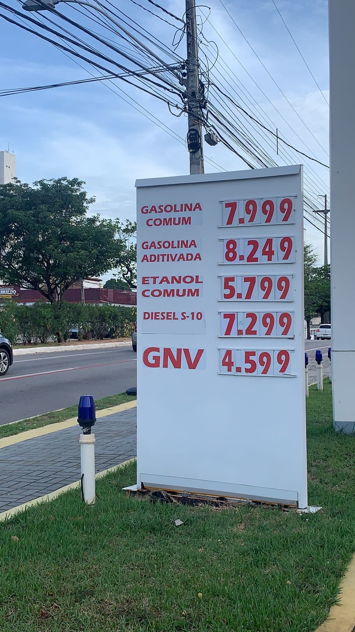 Preço da gasolina chega a quase R$ 8 em postos de combustíveis de Natal  após reajuste da Petrobras | Rio Grande do Norte | G1