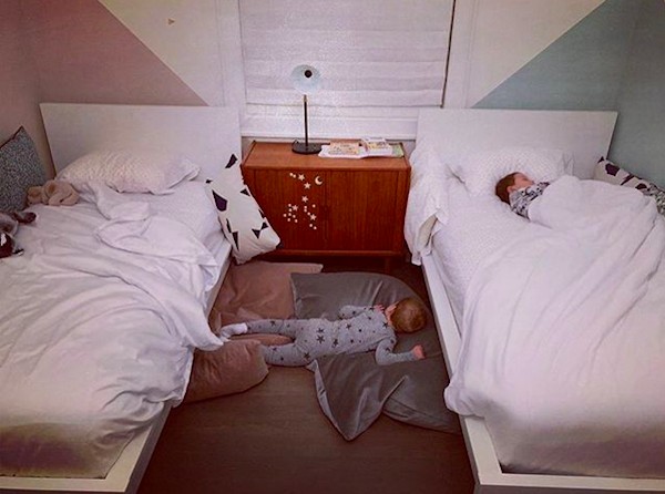A foto compartilhada por Ivanka Trump, filha de Donald Trump, que causou polêmica por mostrar um dos filhos dela dormindo no chão (Foto: Instagram)