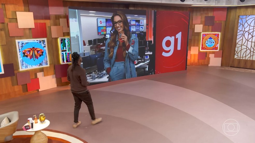 Patrícia Poeta na redação do 'G1 em 1 mintuo' — Foto: Globo