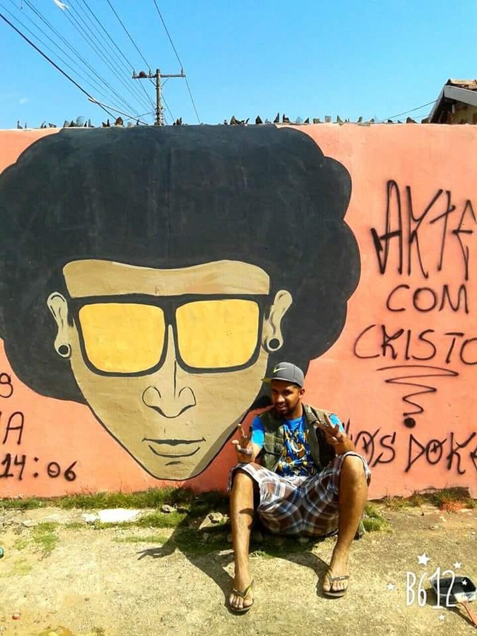 Pastor deixou pichação há 6 anos e hoje ensina jovens sobre arte do grafite (Foto: G1 MS)