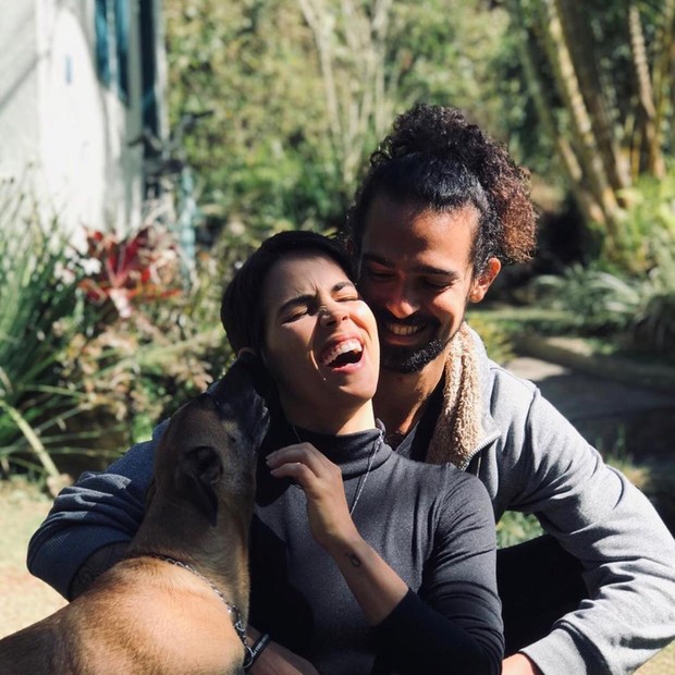 Pérola Faria e Caio Correa (Foto: Reprodução/Instagram)