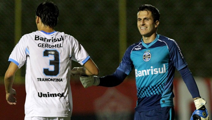 Defesa vaza e leva em dois jogos a metade dos gols sofridos no Brasileiro
