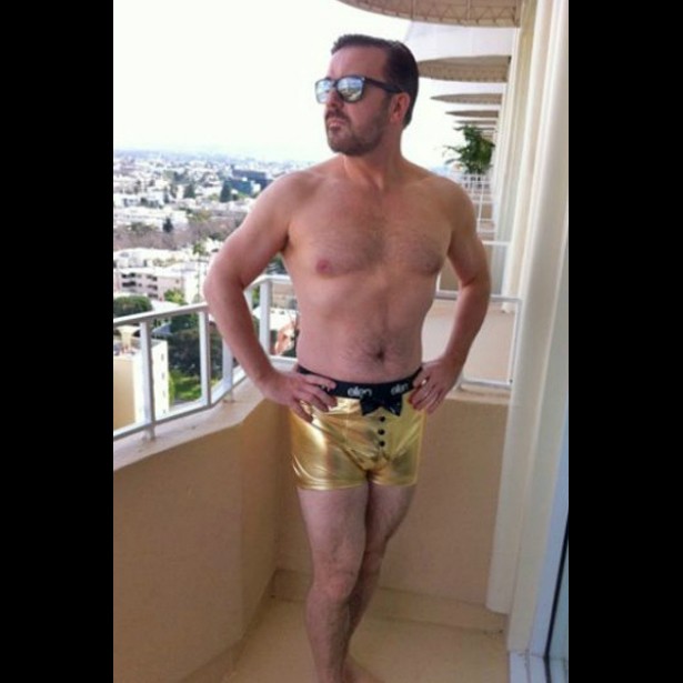 Outro comediante, o premiado ator Ricky Gervais, vestiu essa justíssima 