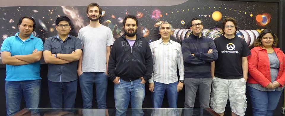 Grupo SAMPA é composto por estudantes de iniciação científica e pós-graduação: líder é o astrônomo Jorge Meléndez, quarto da direita para a esquerda (Foto: Facebook/Reprodução)