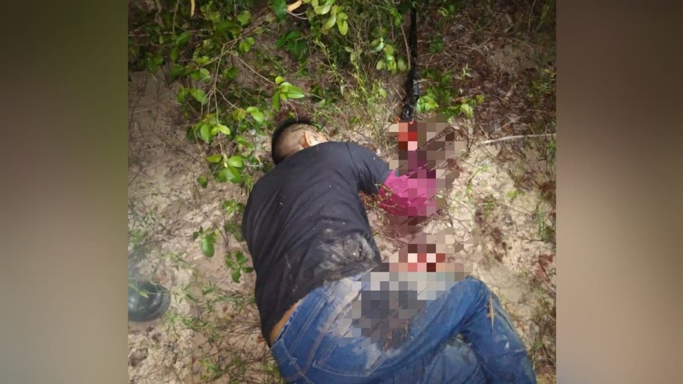 Homem foi encontrado morto em área privada na avenida Fernando Guilhon, em Santarém — Foto: Redes sociais