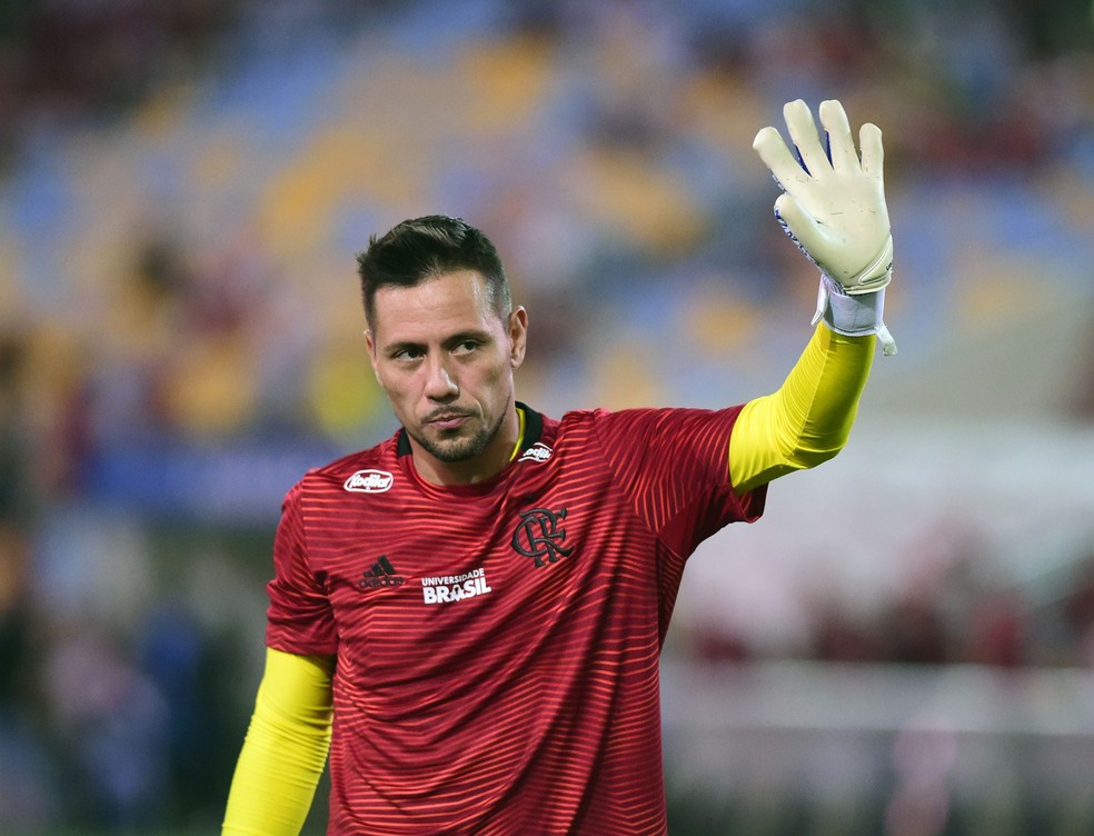 Diego Alves volta ao time após se recuperar de uma lombalgia  — Foto: André Durão / GloboEsporte.com