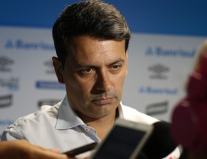 Grêmio nega desmanche, atinge limite de saídas e tenta segurar grupo atual