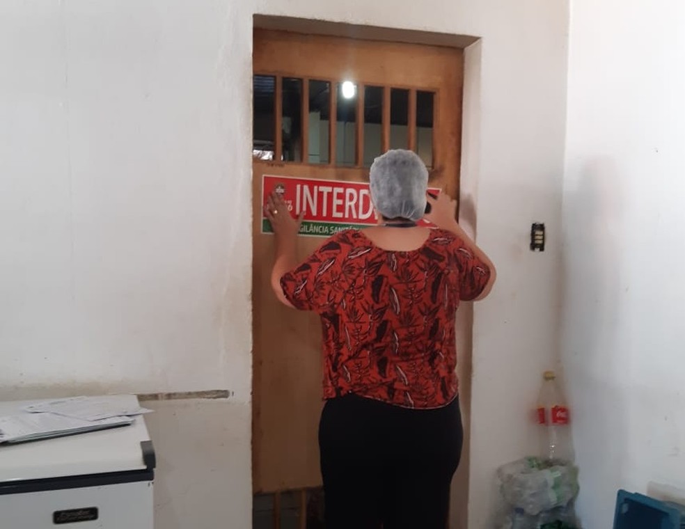 Padarias que foram interditadas e multadas, têm até 30 dias para aderir às adequações — Foto:  Vigilância Sanitária