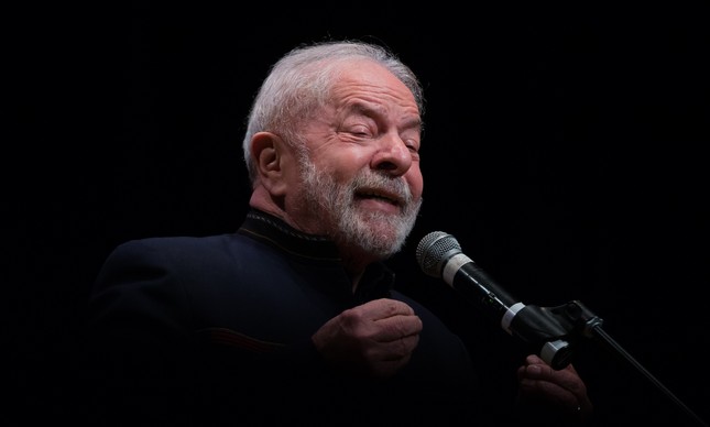 O ex-presidente Lula participa de lançamento de livro em São Paulo