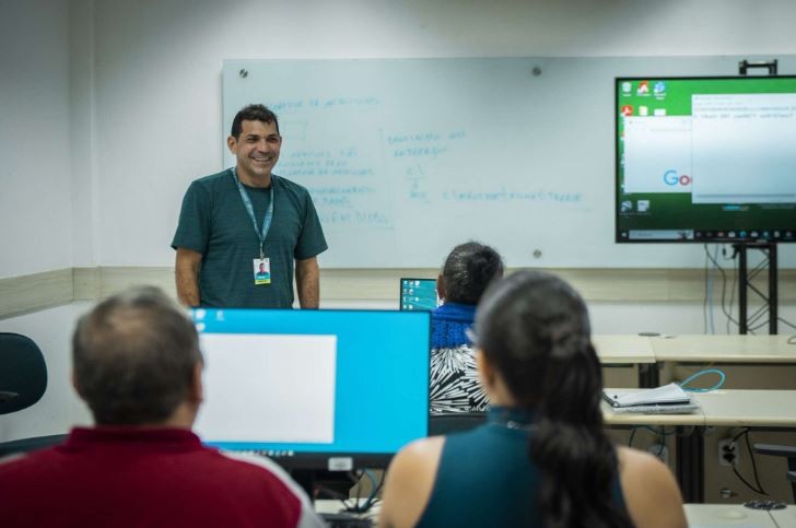 Cagece oferece 89 vagas em cursos profissionalizantes gratuitos em Fortaleza