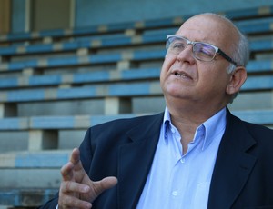 Grêmio pretende reduzir folha salarial e estipula novo limite de R$ 5 milhões