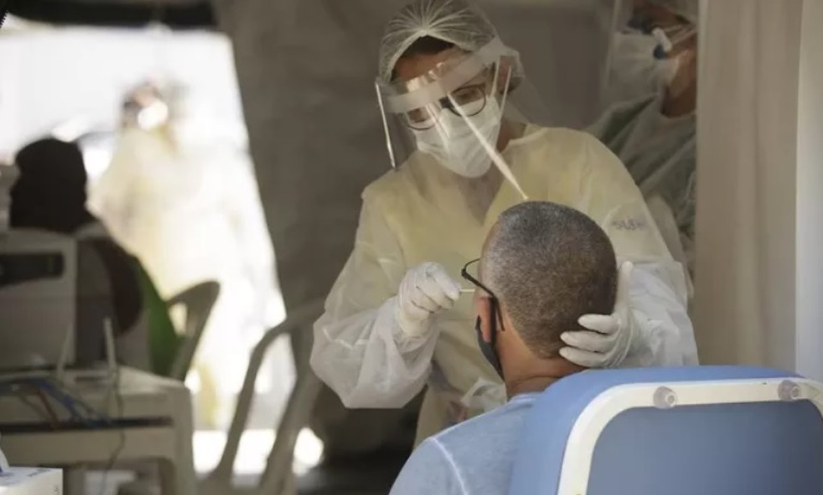 Covid-19: n&uacute;mero de casos continua com tend&ecirc;ncia de aumento, diz Fiocruz