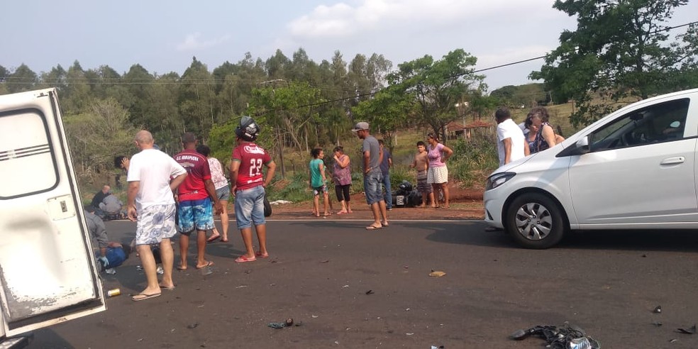 Acidente foi na vicinal que liga Tupã ao distrito de Parnaso  — Foto: Arquivo pessoal