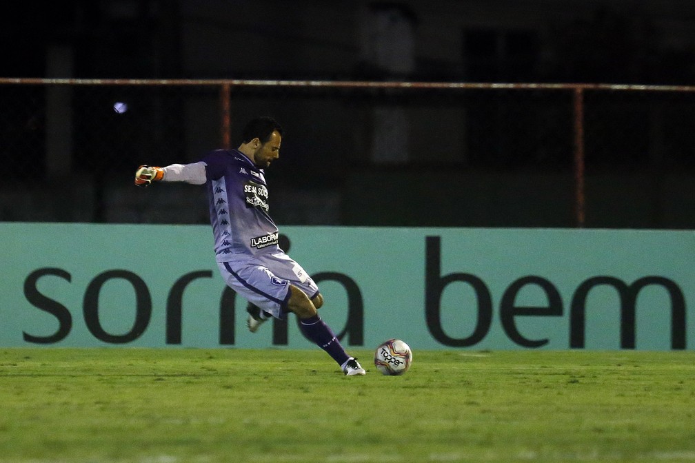 Cavalieri foi o melhor do Botafogo contra a Portuguesa — Foto: Vitor Silva/Botafogo