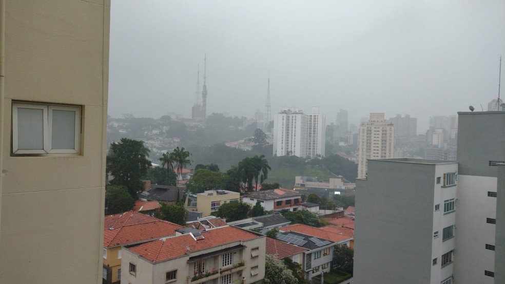 Chuva na Zona Oeste da capital paulista — Foto: Arquivo pessoal