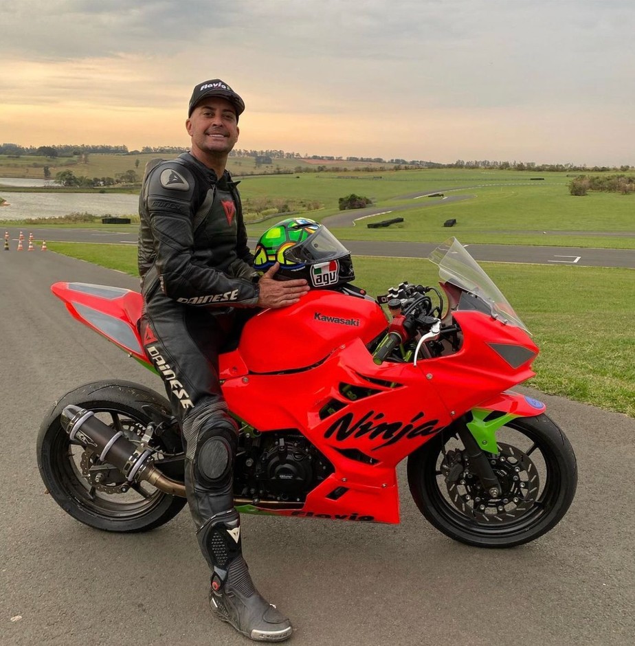 Flávio Trevizan planeja quebrar recorde de viagens de moto pelo mundo