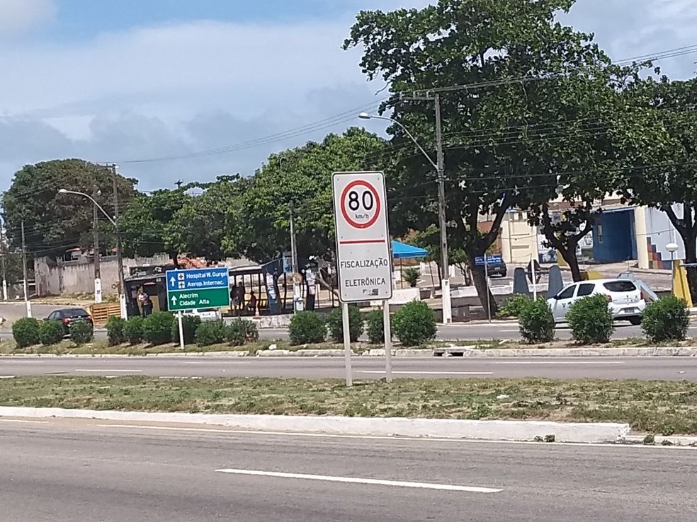 Fiscalização eletrônica não funcionava nas rodovias federais do RN desde o dia 15 de dezembro, por falta de recursos (Foto: Lucas Cortez/G1)