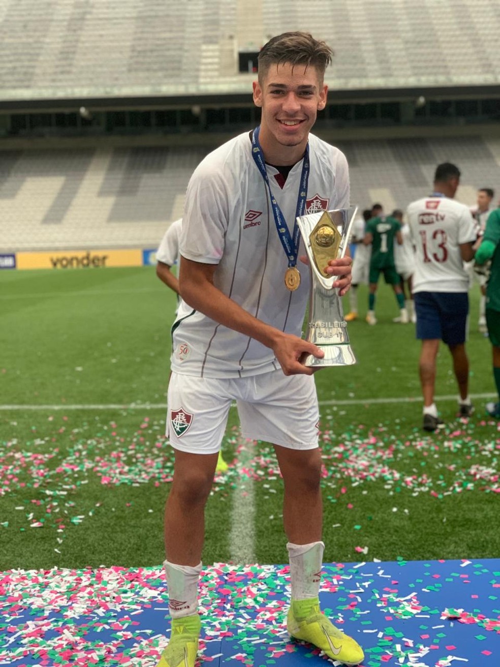 Justen, campeão brasileiro sub-17 pelo Fluminense — Foto: Arquivo pessoal