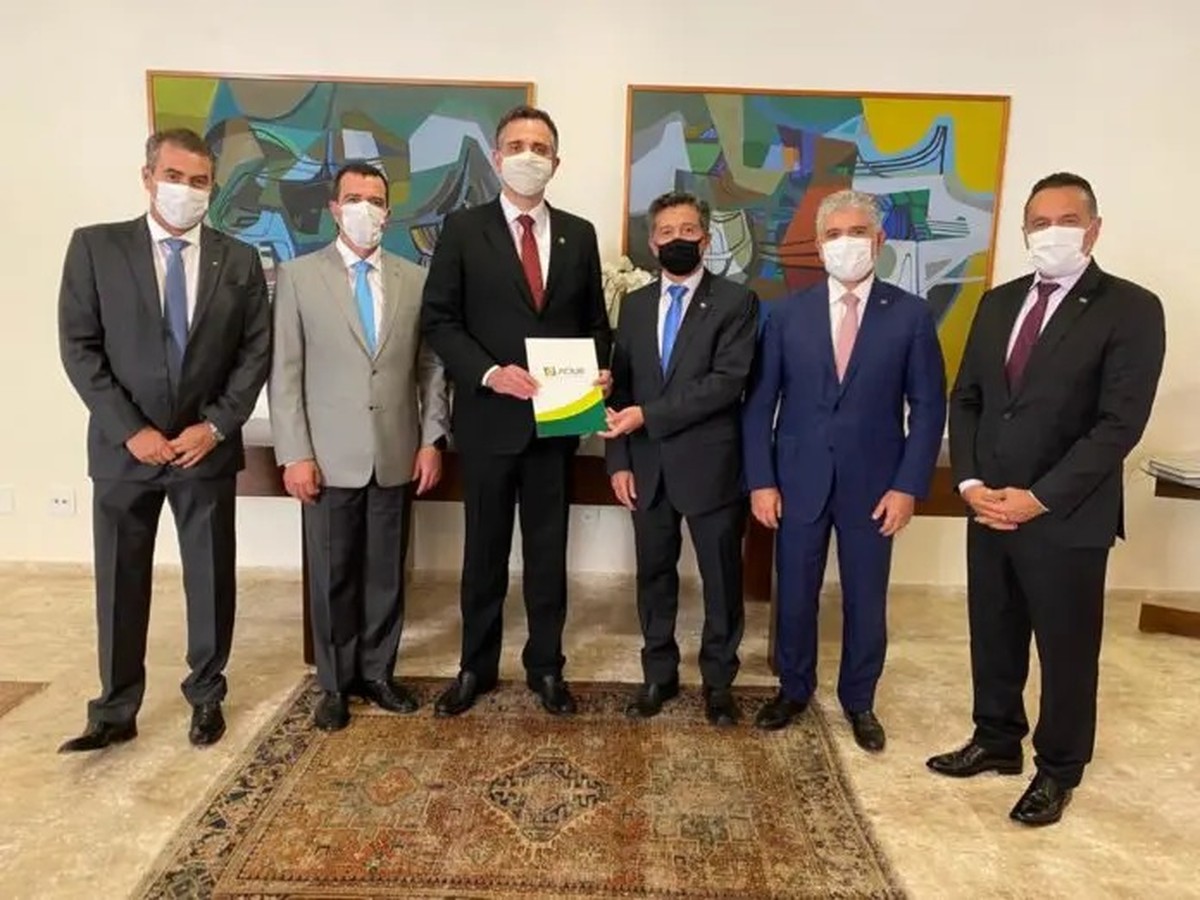 Comitiva da Aciub se reúne com presidente do Senado para ...