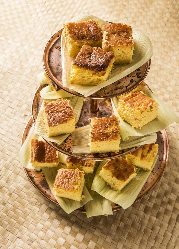 Bolo de milho: 4 receitas fáceis para você preparar em casa (Foto: Alexandre Schneider para o livro 'Básico – Enciclopédia de Receitas do Brasil')