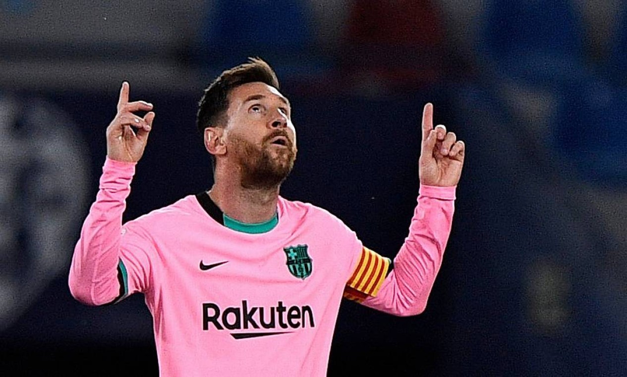 2º - Lionel Messi (jogador do Barcelona): US$ 130 milhões — Foto: PABLO MORANO / REUTERS