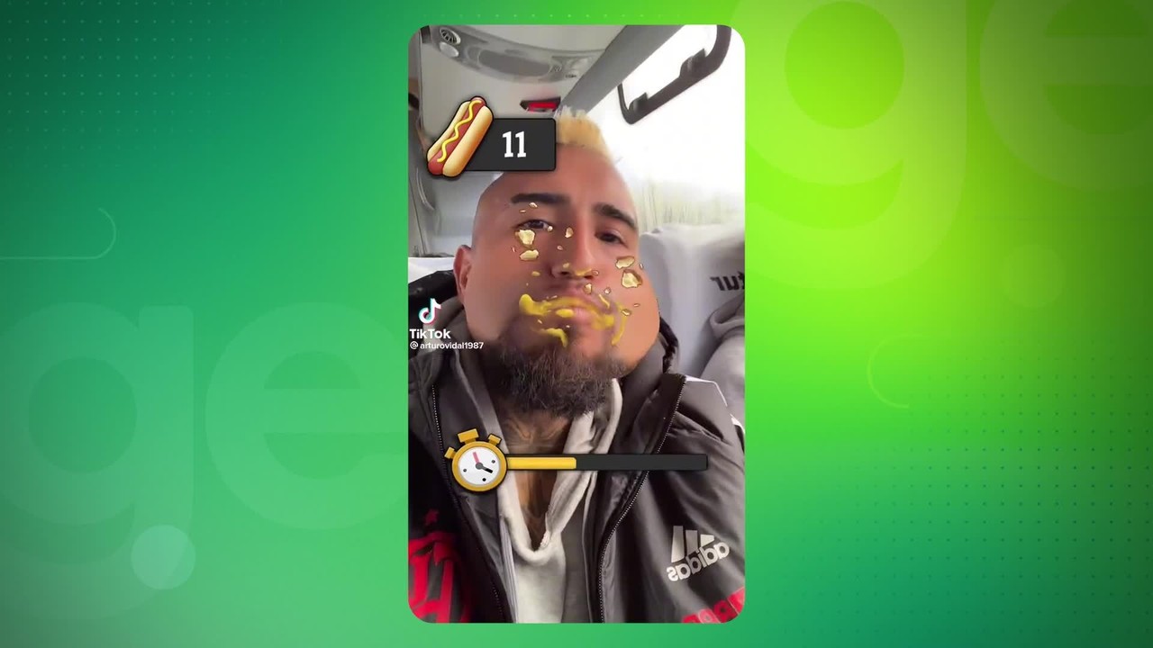 Vidal e Arrascaeta, do Flamengo, brincam no Tiktok