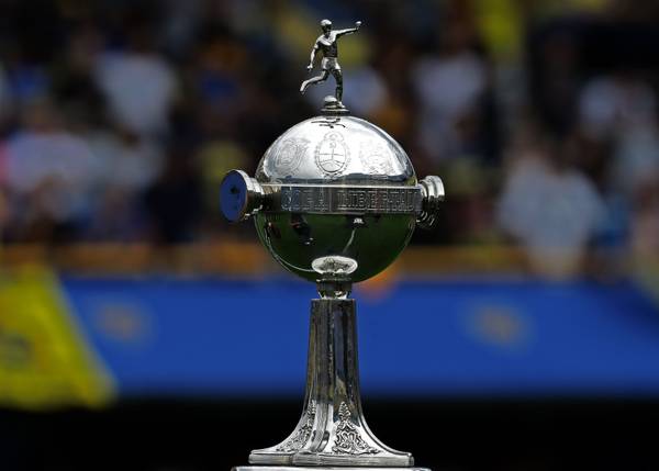 Bola de cristal” de jornal calcula chances de título e Libertadores do Flu  após 15ª rodada