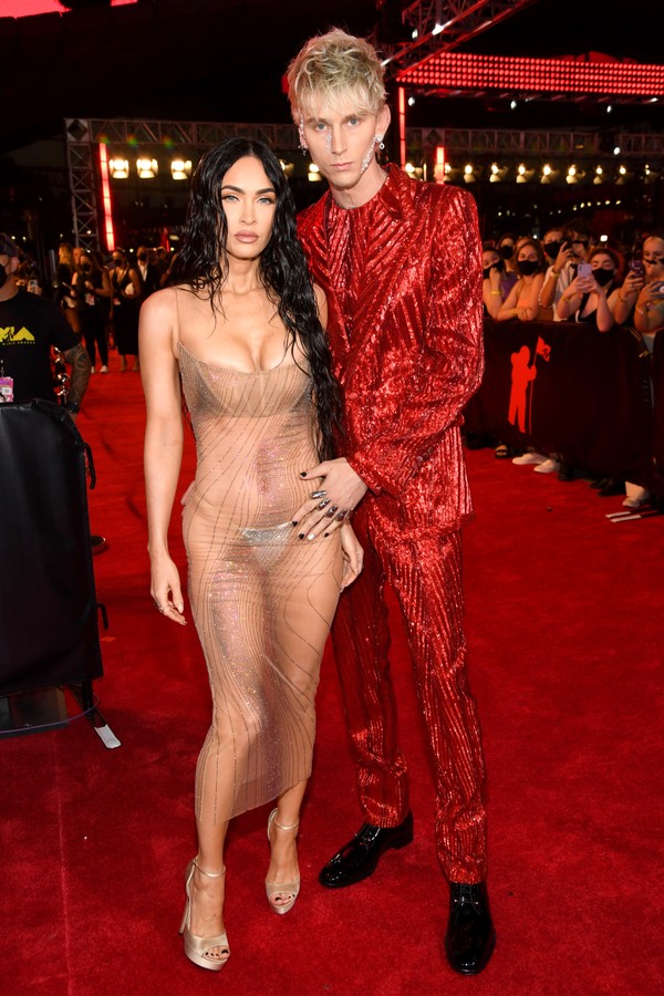 NEW YORK, NEW YORK - SEPTEMBER 12: (L-R) Megan Fox and Machine Gun Kelly attend the 2021 MTV Video Music Awards at Barclays Center on September 12, 2021 in the Brooklyn borough of New York City. (Photo by Kevin Mazur/MTV VMAs 2021/Getty Images for MTV/ Vi (Foto: Getty Images for MTV/ViacomCBS)