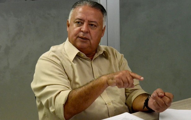 Morre, aos 67 anos, o jornalista esportivo e presidente da FMV Edivaldo Pereira Biguá