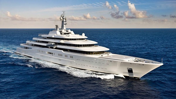 Iate de Roman Abramovich tem 162,5 metros de comprimento e comporta at 70 hspedes   Foto: Divulgao 