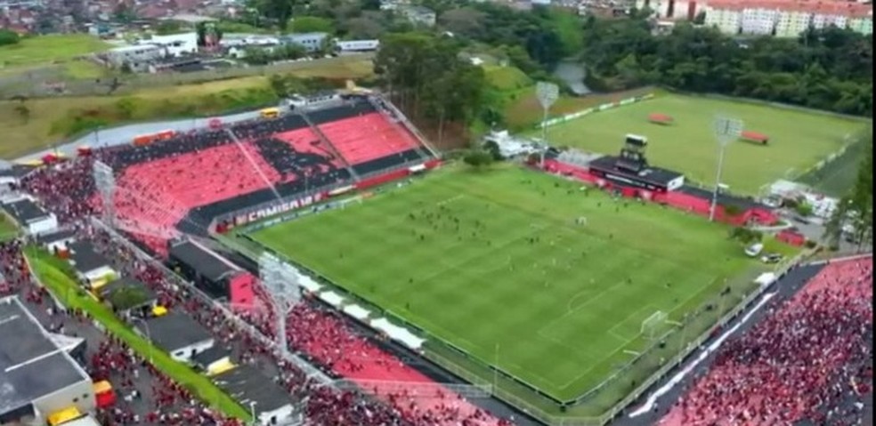 Barradão será o palco do jogo desta tarde — Foto: Imagens/TV Bahia