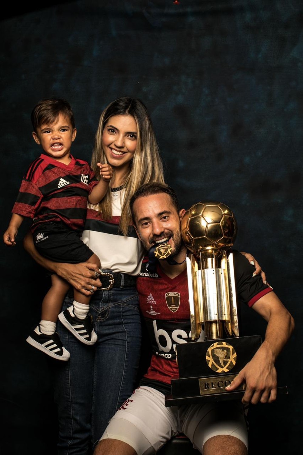 Everton Ribeiro torce por fico do Mister e avisa: Vamos nos preparar para continuar de onde paramos