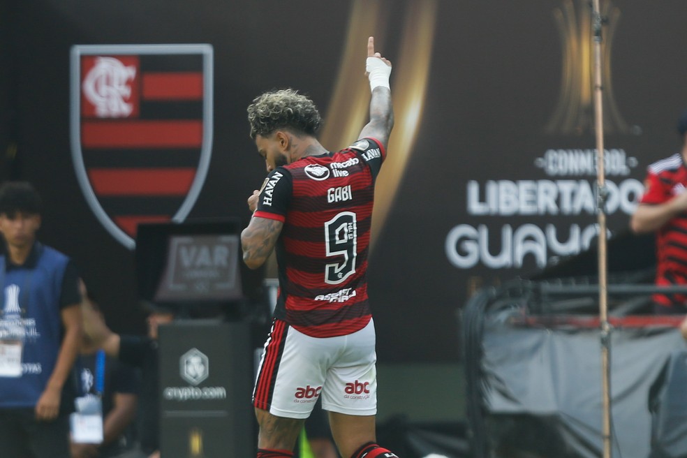 Gabigol comemora gol na final da Libertadores — Foto: Gilvan de Souza/Flamengo