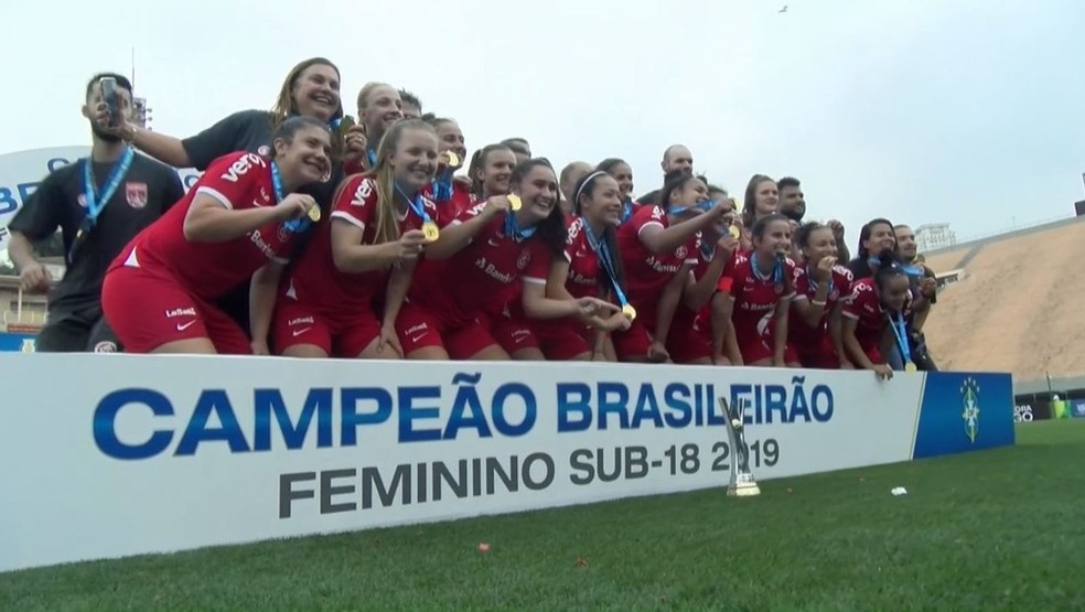 Br Feminino Sub 18 Comeca Nesta Terca Competicao Tera Quatro Fases Em Menos De Dois Meses Futebol Feminino Ge