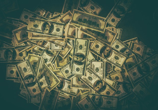 Dinheiro: apenas 13% dos milionários se considera rico (Foto: Getty Images)